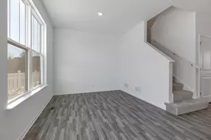 530 Wolverine Dr, Aurora, IL 60502 - Photo 9