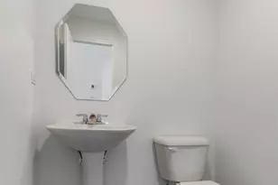 530 Wolverine Dr, Aurora, IL 60502 - Photo 17