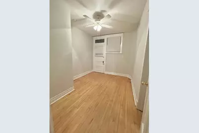 908 W Waveland Avenue #1, Chicago, IL 60613 - Photo 11