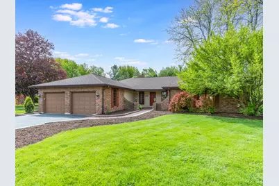 277 Little Stonegate Court, Cary, IL 60013 - Photo 1