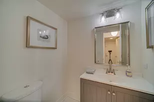 2873 Whispering Oaks Dr, Buffalo Grove, IL 60089 - Photo 7