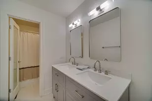 2873 Whispering Oaks Dr, Buffalo Grove, IL 60089 - Photo 13