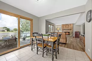 805 Edgewater Dr, Minooka, IL 60447 - Photo 13