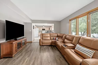 805 Edgewater Drive, Minooka, IL 60447 - Photo 17