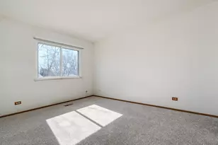 1956 N Jamestown Dr, Palatine, IL 60074 - Photo 13