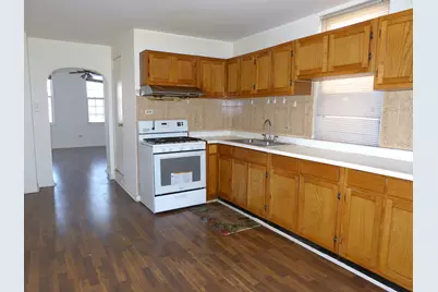 1617 W 38th Place, Chicago, IL 60609 - Photo 11