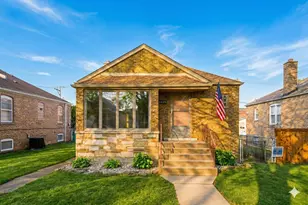 5352 S Neva Ave, Chicago, IL 60638 - Photo 1