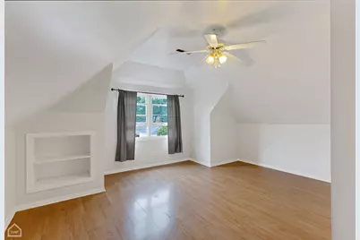 4550 W Thorndale Avenue, Chicago, IL 60646 - Photo 15