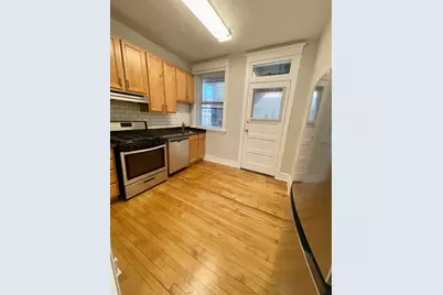 3700 N Fremont Street #2, Chicago, IL 60613 - Photo 3