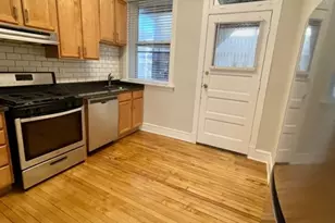 3700 N Fremont St, Chicago, IL 60613 - Photo 3