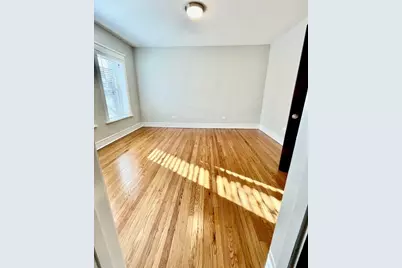 3700 N Fremont Street #2, Chicago, IL 60613 - Photo 15