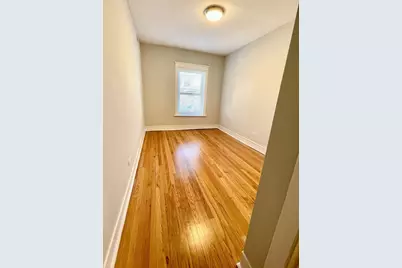 3700 N Fremont Street #2, Chicago, IL 60613 - Photo 17