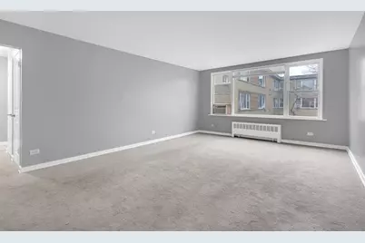 6134 N Damen Avenue #2B, Chicago, IL 60659 - Photo 3