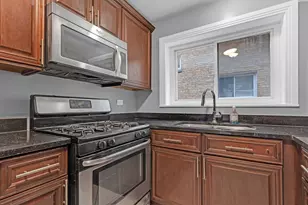 6134 N Damen Ave, Chicago, IL 60659 - Photo 7