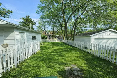 251 S Oakland, Elmhurst, IL 60126 - Photo 21