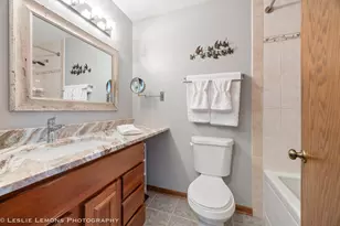 2469 Lakeside Dr, Aurora, IL 60504 - Photo 17