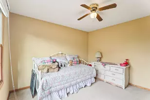 683 Hampshire Dr, Hampshire, IL 60140 - Photo 25