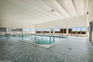 4170 N Marine Dr, Chicago, IL 60613 - Photo 17