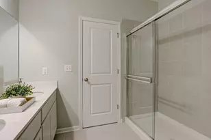 1638 Patterson Ave, North Aurora, IL 60542 - Photo 27