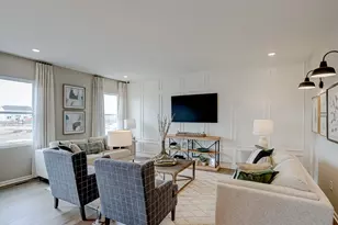 1638 Patterson Ave, North Aurora, IL 60542 - Photo 9