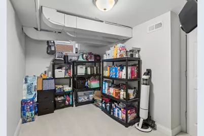 7628 W Balmoral Avenue, Chicago, IL 60656 - Photo 17