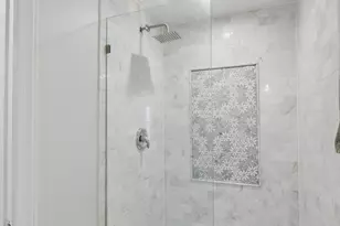 7628 W Balmoral Ave, Chicago, IL 60656 - Photo 9