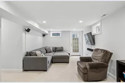 7628 W Balmoral Avenue, Chicago, IL 60656 - Photo 15