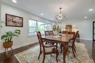 21 Half Day Rd, Lincolnshire, IL 60069 - Photo 5