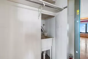 175 E Delaware Pl, Chicago, IL 60611 - Photo 45