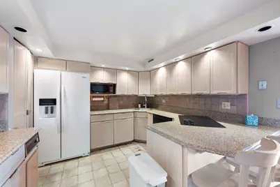 175 E Delaware Place #8401-02, Chicago, IL 60611 - Photo 15