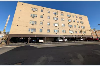 8245 W Belmont Avenue #4L, River Grove, IL 60171 - Photo 3