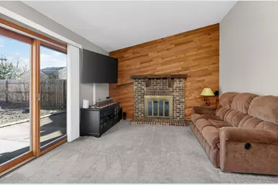 1221 Driftwood Lane, Bartlett, IL 60103 - Photo 9