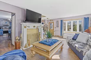 732 N Fordham Ave, Aurora, IL 60506 - Photo 5