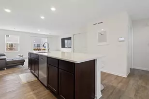 862 Briar Gln Ct, Hampshire, IL 60140 - Photo 3