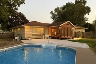 221 Hilltop Ct, Milan, IL 61264 - Photo 31