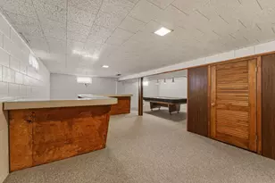 221 Hilltop Ct, Milan, IL 61264 - Photo 17