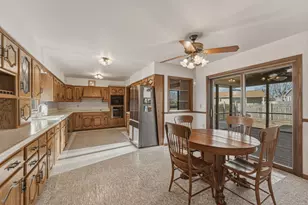 221 Hilltop Ct, Milan, IL 61264 - Photo 7