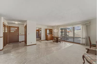 221 Hilltop Court, Milan, IL 61264 - Photo 5