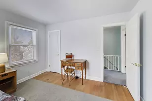 200 S Derbyshire Ln, Arlington Heights, IL 60004 - Photo 23