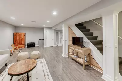 200 S Derbyshire Lane, Arlington Heights, IL 60004 - Photo 27