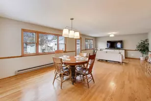 200 S Derbyshire Ln, Arlington Heights, IL 60004 - Photo 13