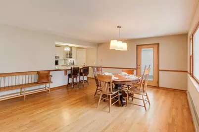 200 S Derbyshire Lane, Arlington Heights, IL 60004 - Photo 11