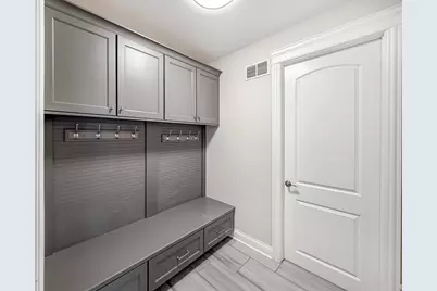 8884 Port Washington Drive, Frankfort, IL 60423 - Photo 13