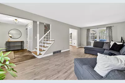 4966 Brigadoon Road, Rockford, IL 61107 - Photo 5