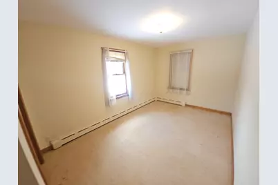 279 N State Street, Hampshire, IL 60140 - Photo 9