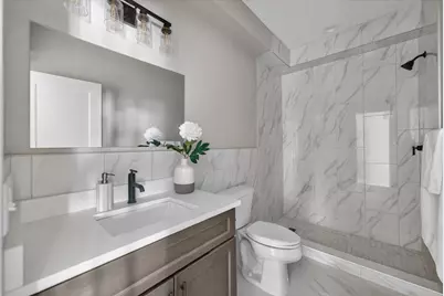 1430 Dekalb Avenue #B, Sycamore, IL 60178 - Photo 9