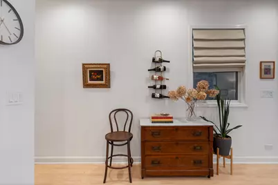 1827 W Iowa Street #1, Chicago, IL 60622 - Photo 13