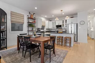 1827 W Iowa St, Chicago, IL 60622 - Photo 7