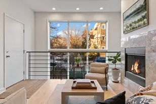 1827 W Iowa St, Chicago, IL 60622 - Photo 3