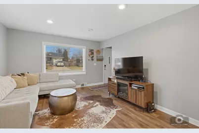 1523 N May Street, Joliet, IL 60435 - Photo 5